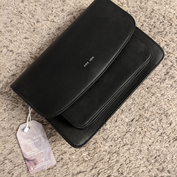 Pixie Mood Handbags - Pixie Mood- Black vegan 'leather' shoulder bag